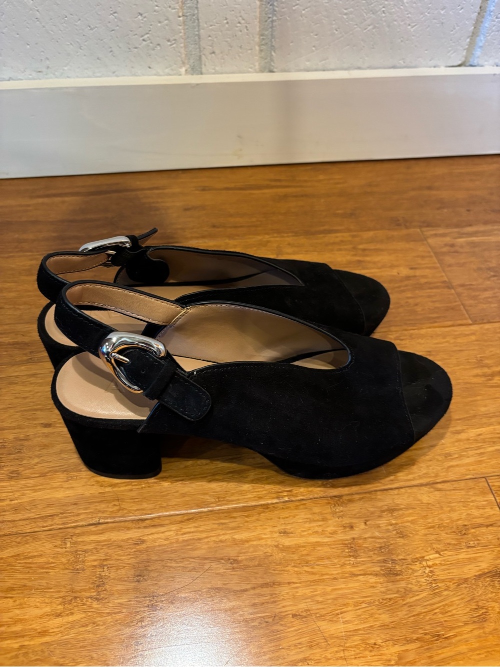 AEROSOLES Black Suede Paltform Slingback with Buckle